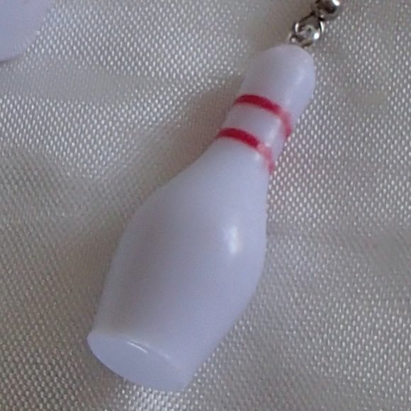 COPY - Bowling Pin Zipper Pull Resin Handcrafted Altered Repurposed Mini Game N… - Picture 2 of 7